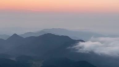 海南尖峰岭日出美景4K视频的预览图